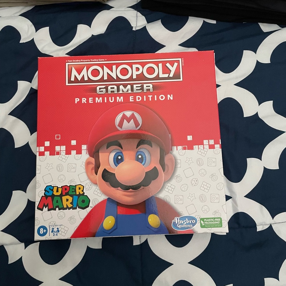 Hasbro Monopoly Gamer Premium Edition - Red and Blue